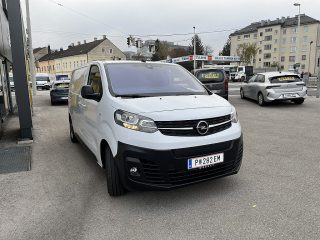 Opel Vivaro e KW M