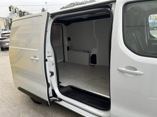 Opel Vivaro e KW M