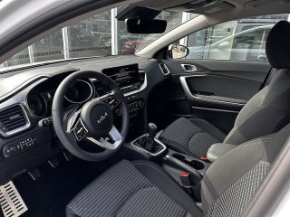 KIA ceed 1,0 TGDI ISG Silber