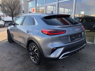 KIA Xceed 1,5 TGDI GPF Silber