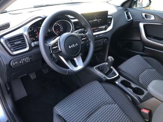 KIA Xceed 1,5 TGDI GPF Silber