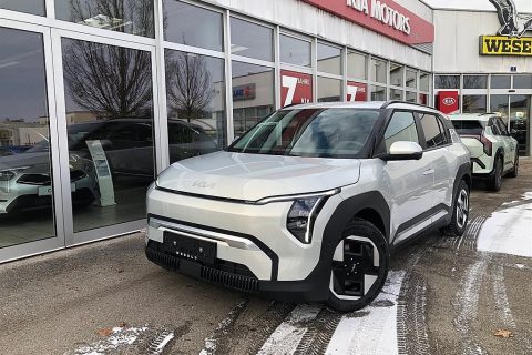 KIA EV3 FWD 81,4kWh Long Range Earth plus