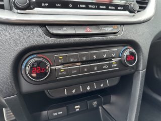 KIA ceed 1,0 T-GDI GPF Silber