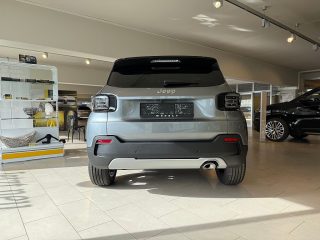 Jeep Avenger 1.2 GSE T3 Summit