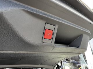 Citroën DS4 RIVOLI CROSS EAT8 1.5 HDI
