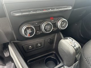 Dacia DUSTER PRESTIGE EDC TCE150