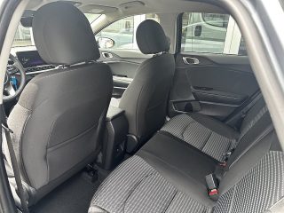KIA Cee'd SILBER 1.5 TGDI
