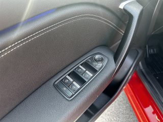 Renault CAPTUR HYBRID 145 TECHNO AUT.