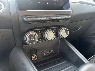 Renault CAPTUR HYBRID 145 TECHNO AUT.