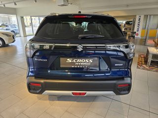 Suzuki S-Cross 1,4 DITC Hybrid flash