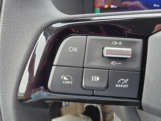 Opel Vivaro Cargo - LKW - M