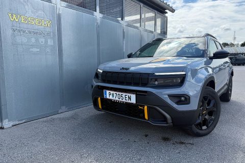 Jeep Avenger 1.2 T3 e-Hybrid 4xe The North Face e-DCT6