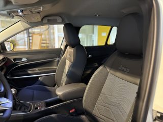 Jeep Avenger 1.2 GSE T3 Summit