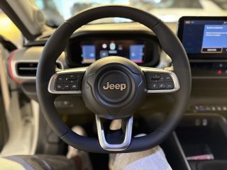 Jeep Avenger 1.2 GSE T3 Summit