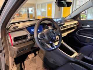 Jeep Avenger 1.2 e-Hybrid Summit e-DCT6