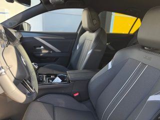 Opel Astra 1,2 Turbo GS