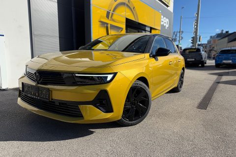 Opel Astra 1,2 Turbo GS