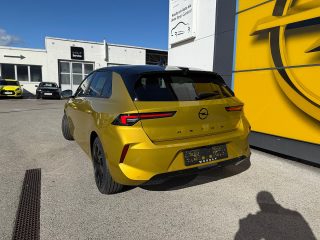 Opel Astra 1,2 Turbo GS