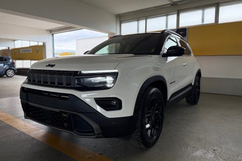 Jeep Avenger 1.2 T3 e-Hybrid 4xe Overland e-DCT6