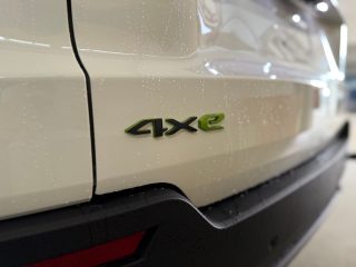 Jeep Avenger 1.2 T3 e-Hybrid 4xe Overland e-DCT6