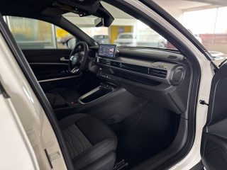 Jeep Avenger 1.2 T3 e-Hybrid 4xe Overland e-DCT6