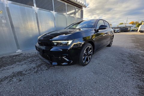 Opel Astra 1,2 Turbo GS