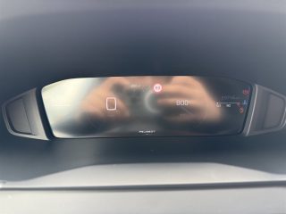 Peugeot 2008 PureTech 100 S&S Allure 6-Gang-Manuell