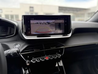 Peugeot 2008 PureTech 100 S&S Allure 6-Gang-Manuell