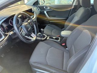 KIA Xceed 1,5 TGDI GPF Silber