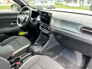 Dacia Duster Extreme Hybrid 140