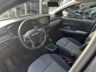 Dacia Jogger Extreme Hybrid 140 5-sitzig